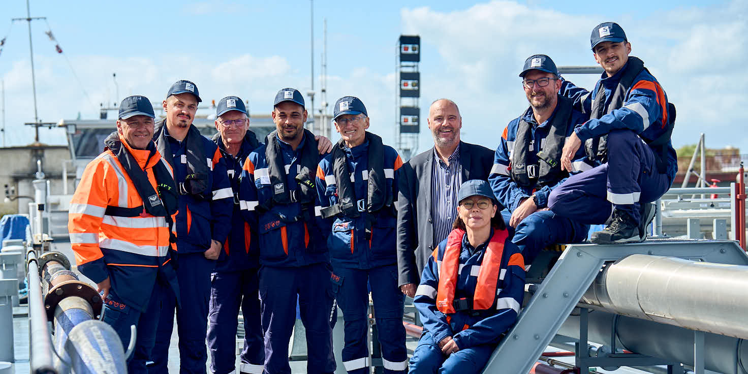 Some of the 10 crew members with Captain Bruno Lesaffre (left) and CFT Mahieu Director Sébastien Somers